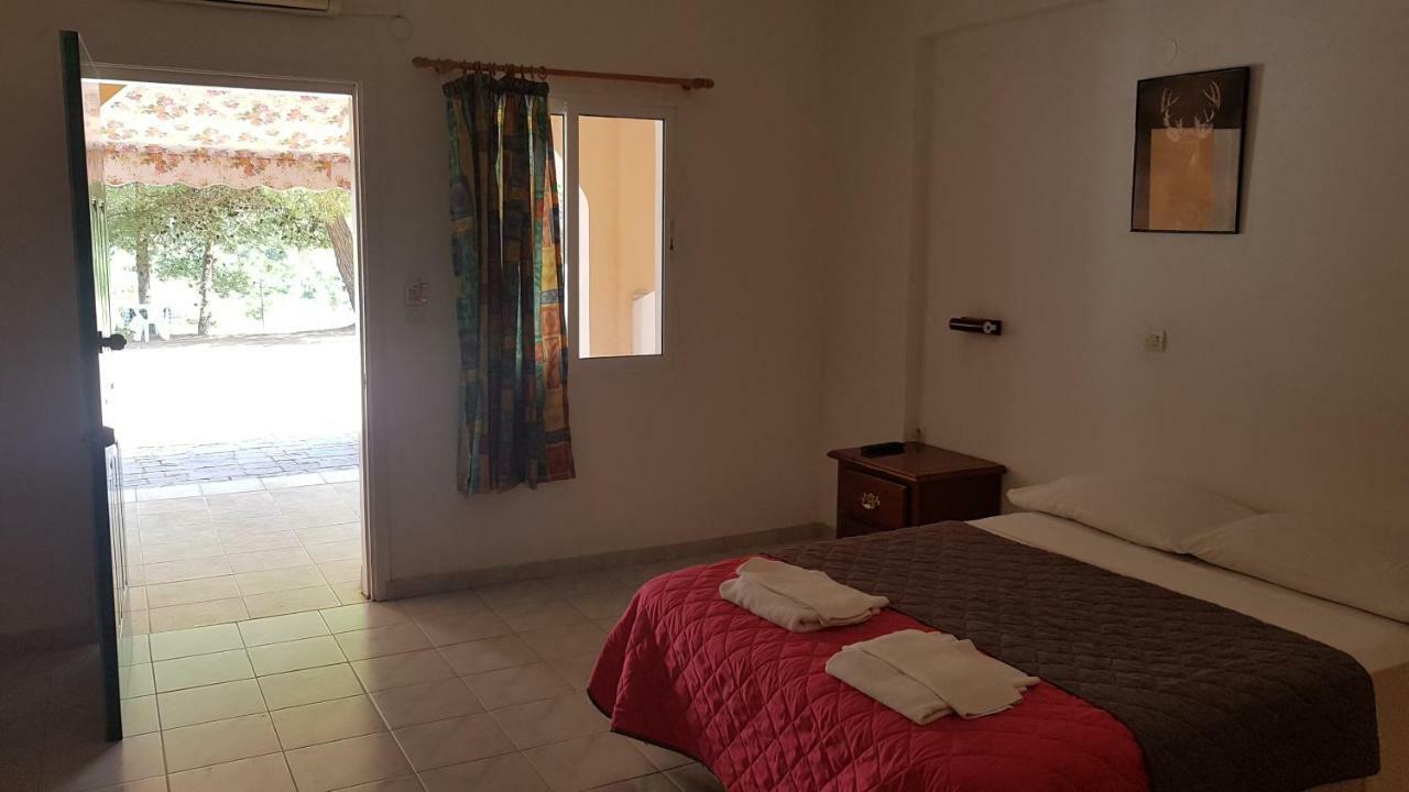 Gardenos Aparthotel 3*